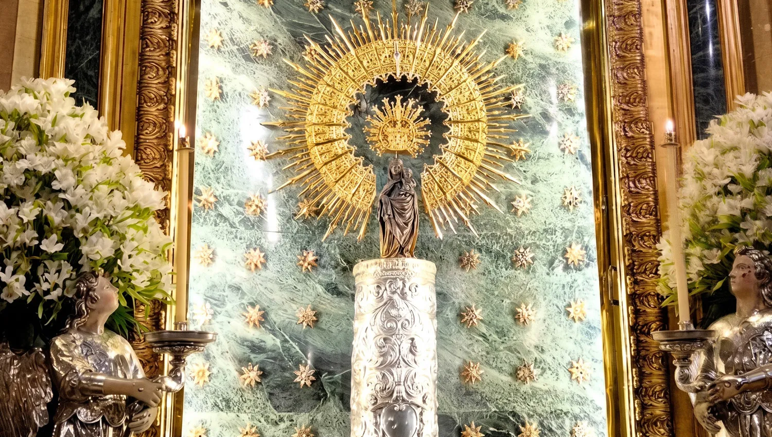 Camarín de la Virgen del Pilar